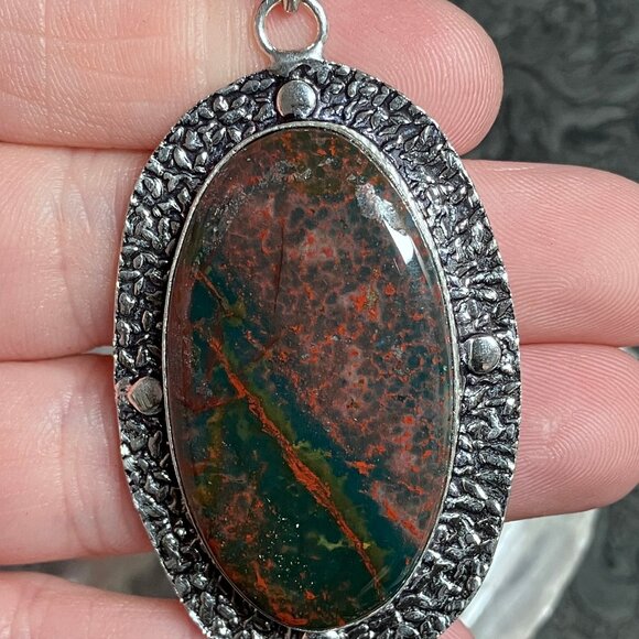 Heliotrope Bloodstone Pendant Stone Crystal Jewelry - Picture 3 of 7
